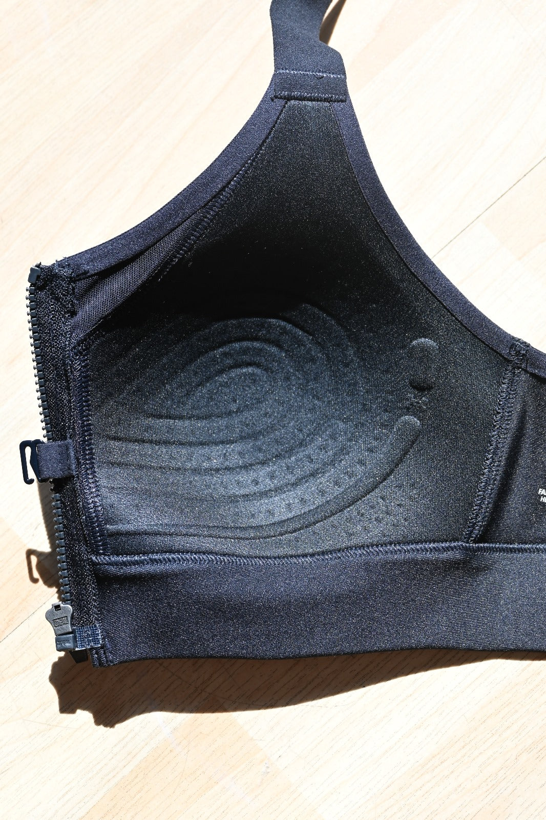 Top con Zip anteriore Under Armour