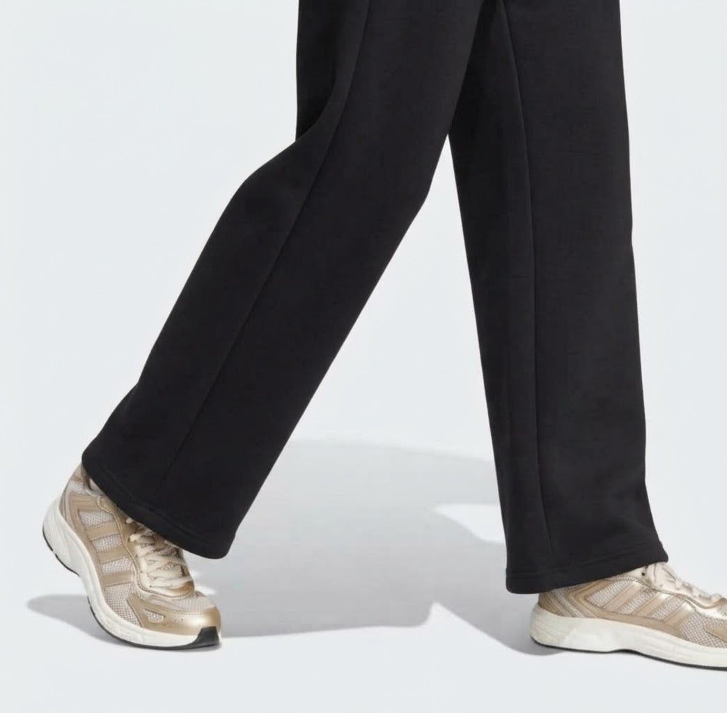 Pantaloni ampi Adidas