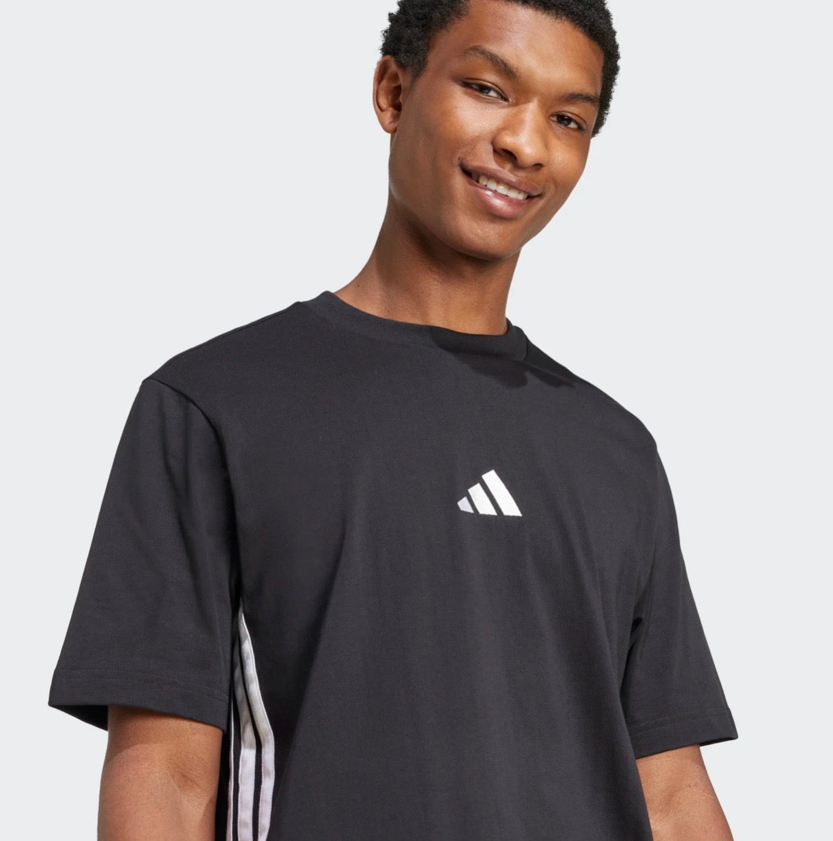 T-shirt Adidas