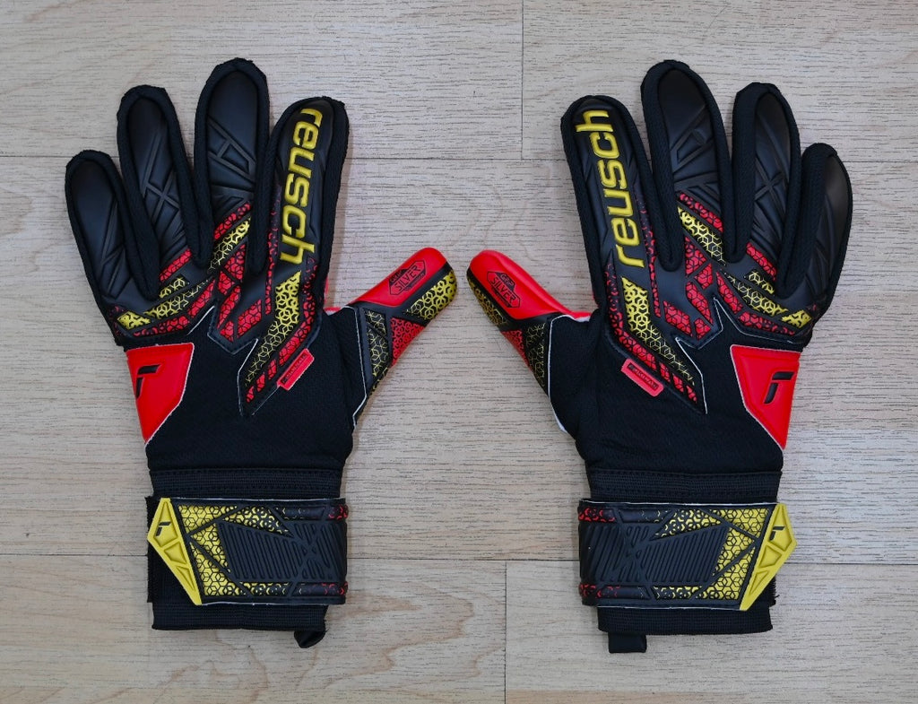 Guanti da portiere Reusch