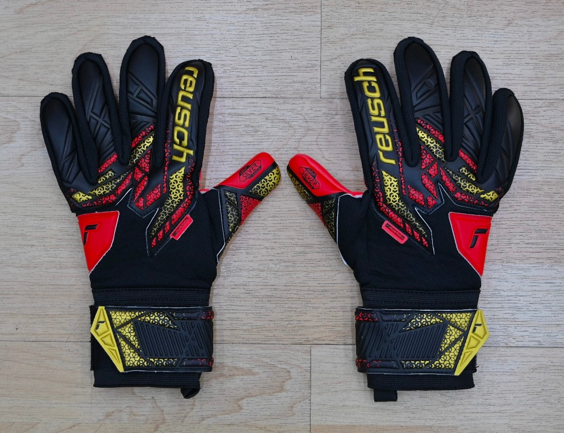 Guanti da portiere Reusch