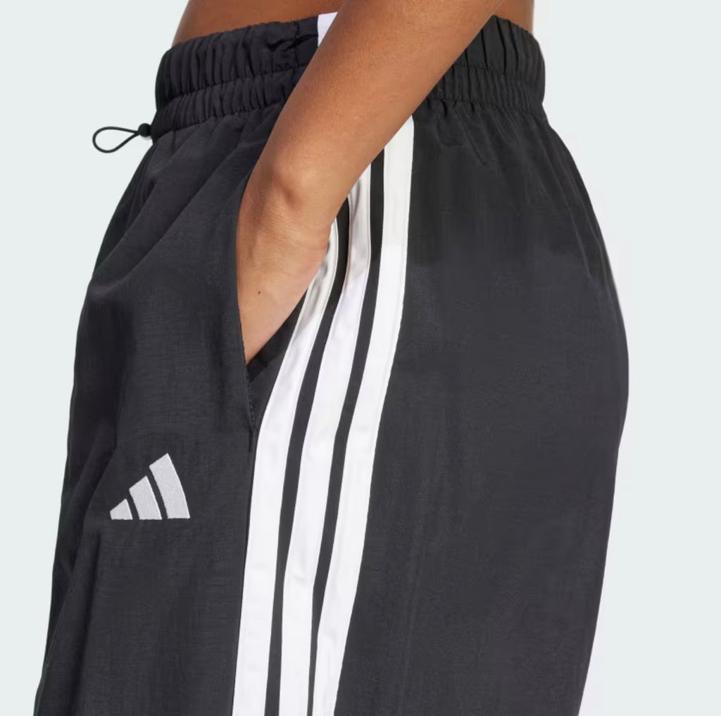 Pantaloni woven Adidas